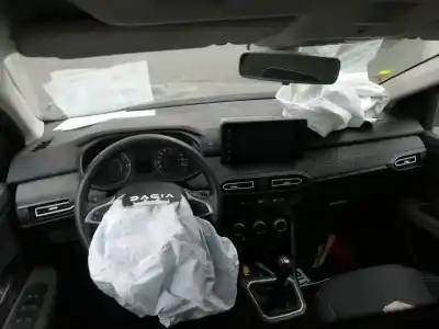 Veículo de Sucata dacia sandero iii 1.0 tce 90 do ano 2023 alimentado h4de470