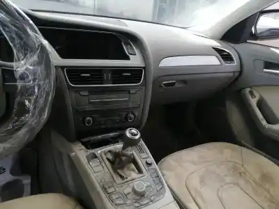 Veículo de Sucata audi a4 berlina (b8) 2.0 16v tdi do ano 2011 alimentado cjcb