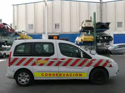 Veículo de Sucata peugeot partner (s2) 1.6 16v hdi do ano 2008 alimentado 9h02