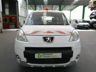 Veículo de Sucata peugeot partner (s2) 1.6 16v hdi do ano 2008 alimentado 9h02