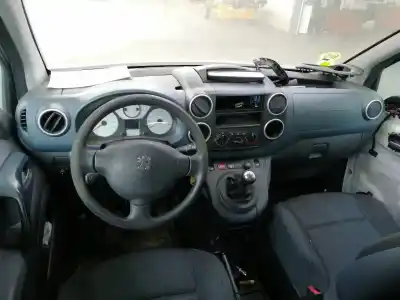 Veículo de Sucata peugeot partner (s2) 1.6 16v hdi do ano 2008 alimentado 9h02