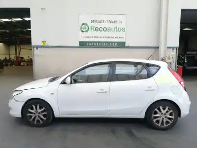 Verschrottungsfahrzeug hyundai                                            i30 (fd)                                                                                                                                                                                                                                                   1.6 crdi                                                                                                                                                                                                                                                   des jahres 2007 angetrieben d4fb