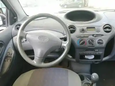 Sloopvoertuig toyota yaris (ncp1/nlp1/scp1) 1.0 cat van het jaar 2001 aangedreven 1szfe