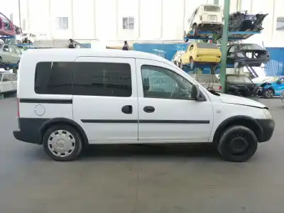 Veículo de Sucata opel combo 1.3 16v cdti do ano 2008 alimentado z 13 dtj