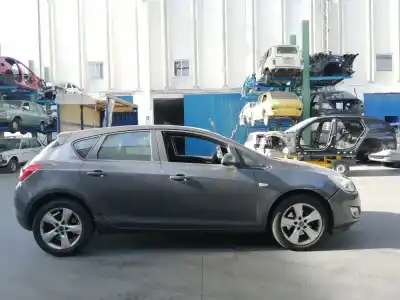 Здавання транспортного засобу opel astra j (p10) 1.7 cdti (68) року 2012 потужний a17dtr