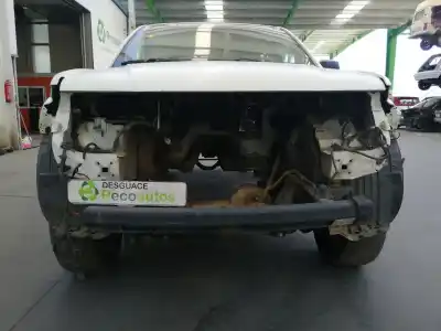 Veículo de Sucata nissan pathfinder (r51) 2.5 dci xe do ano 2007 alimentado yd25