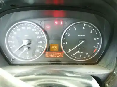 Sloopvoertuig bmw 3 descapotable (e93) 320 i van het jaar 2007 aangedreven n43b20a