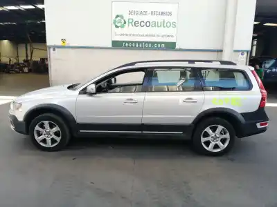 Утилизация автомобиля VOLVO XC70 II (136) D5 AWD года 2007 питание D5244T4