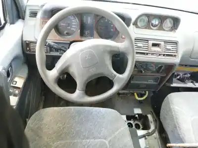 Здавання транспортного засобу mitsubishi                                         montero classic (v2_w, v6_w, v7_w)                                                                                                                                                                                                                         2.5 td (v24w)                                                                                                                                                                                                                                              року 2004 потужний 4d56