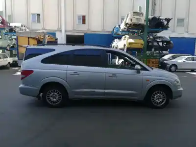 Здавання транспортного засобу ssangyong rodius 2.7 turbodiesel cat року 2005 потужний d27dt