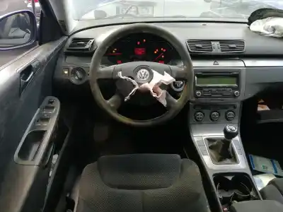 Veículo de Sucata volkswagen passat b6 (3c2) 2.0 tdi 16v do ano 2008 alimentado cbab