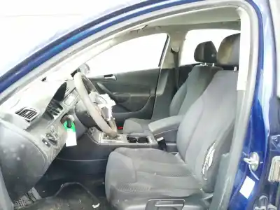 Veículo de Sucata volkswagen passat b6 (3c2) 2.0 tdi 16v do ano 2008 alimentado cbab