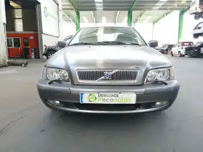 Veículo de Sucata volvo s40 i (644) 1.8 do ano 2003 alimentado b4184s2