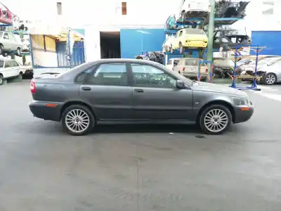 Veículo de Sucata volvo s40 i (644) 1.8 do ano 2003 alimentado b4184s2