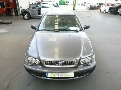 Veículo de Sucata volvo s40 i (644) 1.8 do ano 2003 alimentado b4184s2