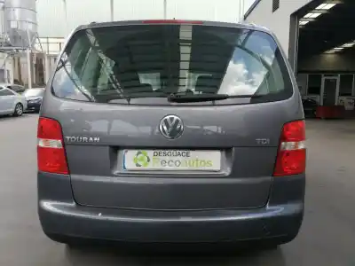 Vehicul casat volkswagen touran (1t1, 1t2) 2.0 tdi 16v al anului 2006 alimentat bkd