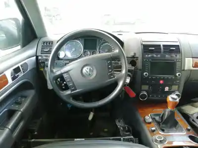 Здавання транспортного засобу volkswagen touareg (7la, 7l6, 7l7) 2.5 r5 tdi року 2007 потужний bac