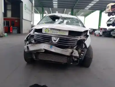 Veículo de Sucata dacia sandero 1.5 dci do ano 2010 alimentado k9k8796