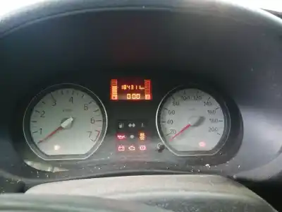 Veículo de Sucata dacia sandero 1.5 dci do ano 2010 alimentado k9k8796