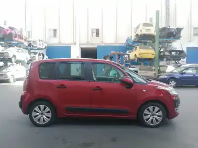 Véhicule à la ferraille citroen                                            c3 picasso (sh_)                                                                                                                                                                                                                                           1.6 hdi 110                                                                                                                                                                                                                                                de l'année 2011 alimenté 9h02