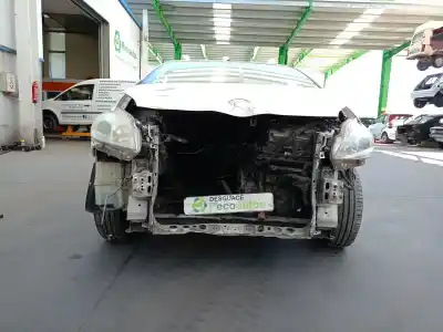 Здавання транспортного засобу toyota prius (_w3_) 1.8 hybrid (zvw3_) року 2012 потужний 