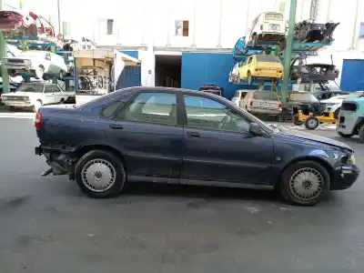 Veículo de Sucata volvo s40 i (644) 1.9 di do ano 2003 alimentado d4192t3