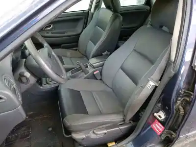 Veículo de Sucata volvo s40 i (644) 1.9 di do ano 2003 alimentado d4192t3