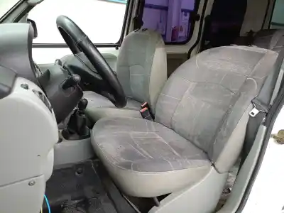 Veículo de Sucata renault kangoo (kc0/1_) 1.5 dci (kc08, kc09) do ano 2005 alimentado k9kb702