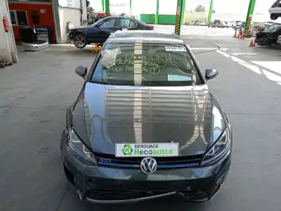 Vehículo de desguace volkswagen                                         golf vii (5g1, bq1, be1, be2)                                                                                                                                                                                                                              1.4 tsi                                                                                                                                                                                                                                                    del año 2015 con motor cukb