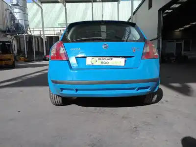 Veicolo di demolizione fiat stilo (192_) 1.9 jtd (192_xe1a) dell'anno 2002 alimentato 192 a1.000