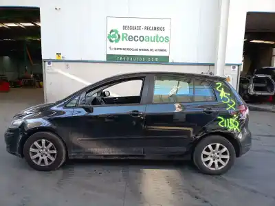 Verschrottungsfahrzeug VOLKSWAGEN GOLF PLUS V (5M1, 521) 1.9 TDI des Jahres 2005 angetrieben BLS