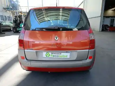 Scrapping Vehicle renault scénic ii (jm0/1_) 1.9 dci (jm0g, jm12, jm1g, jm2c) of the year 2003 powered f9qs8121