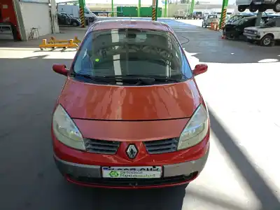 Scrapping Vehicle renault scénic ii (jm0/1_) 1.9 dci (jm0g, jm12, jm1g, jm2c) of the year 2003 powered f9qs8121