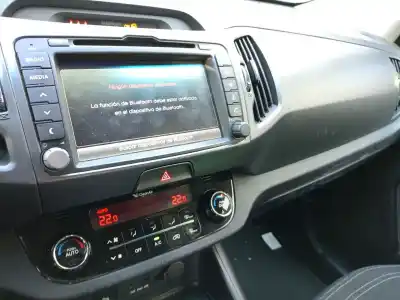 Veículo de Sucata kia sportage iii (sl) 1.6 gdi do ano 2013 alimentado g4fd