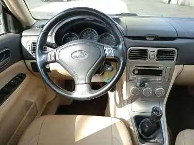 Veicolo di demolizione subaru forester (sg_) 2.0 x awd (sg5) dell'anno 2006 alimentato ej20
