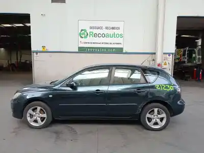 Veicolo di demolizione MAZDA 3 (BK) 1.6 DI TURBO dell'anno 2006 alimentato Y6
