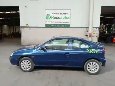 Veicolo di demolizione RENAULT MEGANE I COACH (DA0/1_) 1.9 DCI (DA05, DA1F) dell'anno 2000 alimentato F9QK732