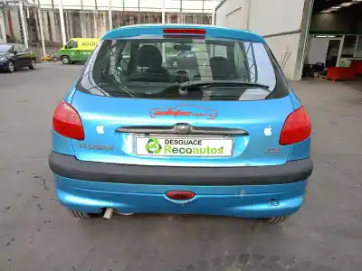 Verschrottungsfahrzeug peugeot                                            206 fastback (2a/c)                                                                                                                                                                                                                                        1.4 i                                                                                                                                                                                                                                                      des jahres 2000 angetrieben kfx