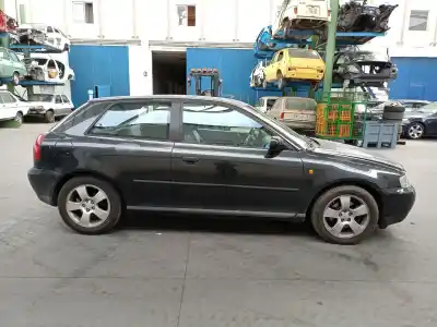 Здавання транспортного засобу audi a3 (8l1) 1.8 t року 2000 потужний app