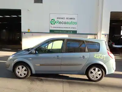 Здавання транспортного засобу renault                                            grand scénic ii (jm0/1_)                                                                                                                                                                                                                                   1.9 dci (jm0g jm12 jm1g jm2c)                                                                                                                                                                                                                              року 2004 потужний f9q d8