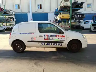 Здавання транспортного засобу renault clio ii furgoneta/hatchback (sb0/1/2_) 1.5 dci (sb3m) року 2010 потужний k9k 17
