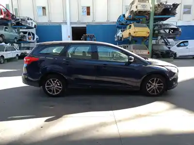 Veículo de Sucata ford focus iii turnier 1.0 ecoboost do ano 2015 alimentado m1dd
