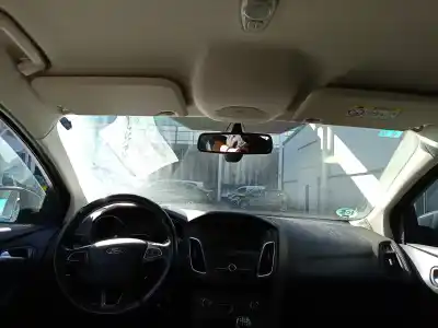 Veículo de Sucata ford focus iii turnier 1.0 ecoboost do ano 2015 alimentado m1dd