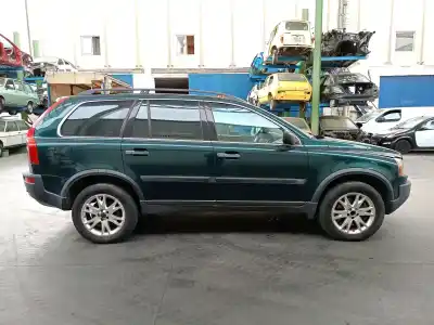 Veicolo di demolizione volvo xc90 i (275) d5 awd dell'anno 2003 alimentato d5244t