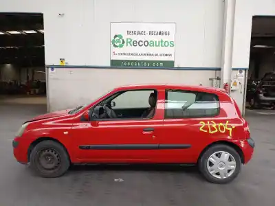 Veículo de Sucata RENAULT                                            CLIO II (BB_, CB_)                                                                                                                                                                                                                                         1.5 DCI (B/CB08)                                                                                                                                                                                                                                           do ano 2005 alimentado K9KB702