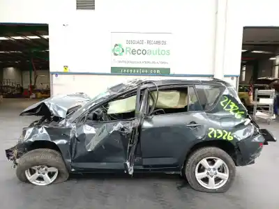 Scrapping Vehicle TOYOTA RAV 4 III (_A3_) 2.2 D 4WD (ALA30_) of the year 2006 powered 2AD