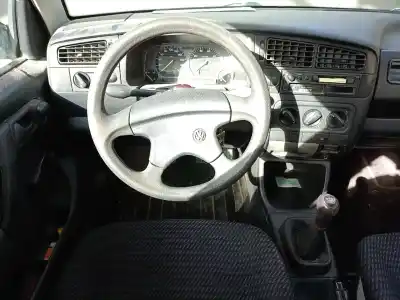 Veículo de Sucata volkswagen vento (1h2) 1.6 do ano 1996 alimentado abu