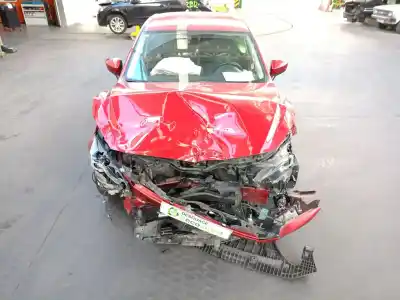 Veículo de Sucata mazda 3 sedán (bm_, bn_) 2.0 do ano 2016 alimentado pe