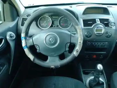 Scrapping Vehicle renault megane ii (bm0/1_, cm0/1_) 1.5 dci (bm1e, cm1e) of the year 2007 powered k9k p7