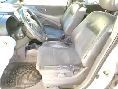 Veículo de Sucata nissan                                             almera tino (v10)                                                                                                                                                                                                                                          2.2 dci                                                                                                                                                                                                                                                    do ano 2005 alimentado yd22